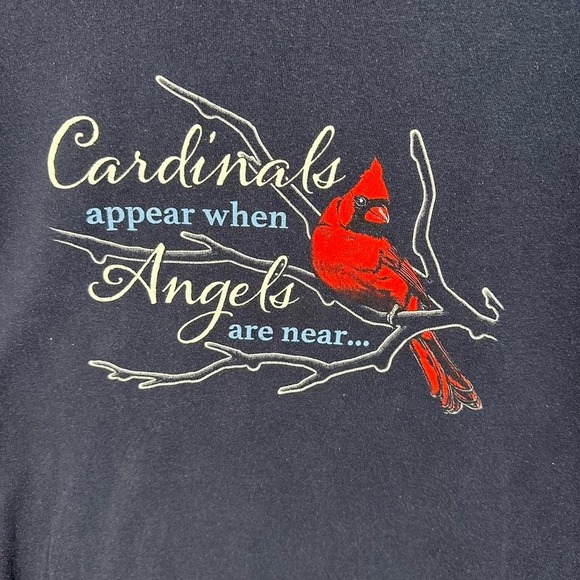 Navy blue Cardinals tee with a vintage vibe tee Woman's Medium - Picture 2 of 4